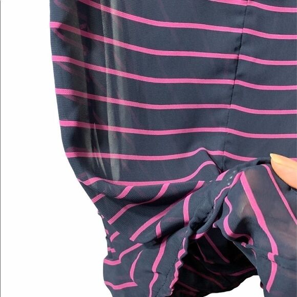 PERIPHERY Sleeveless Blouse   - Picture 7 of 7